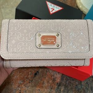 Guess light rose Juliet wallet